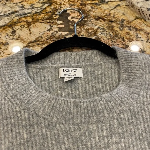 J. CREW Extra Soft Oversized Sweater - Picture 8 of 11